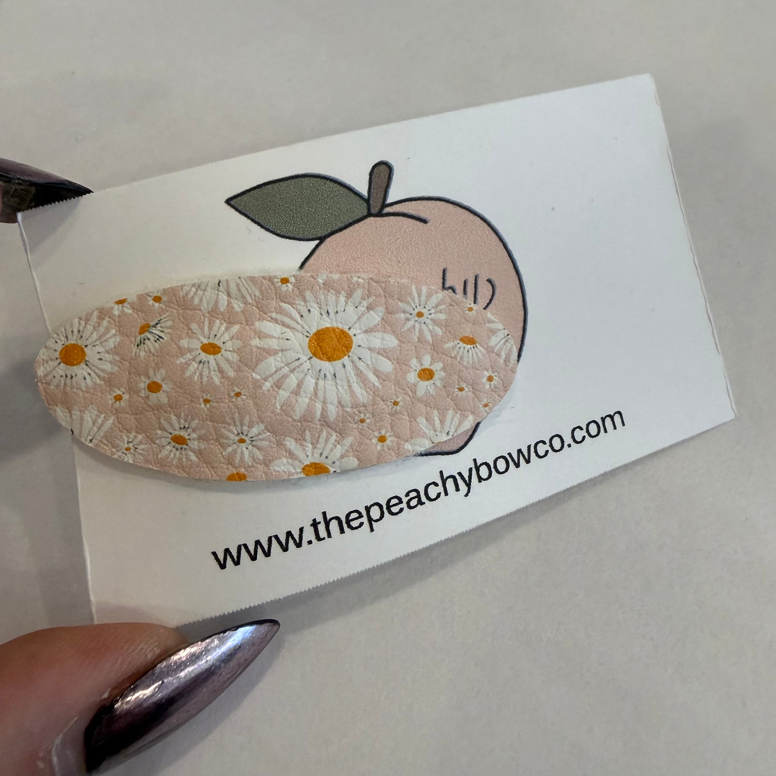 Peachy Bow Snap Clips