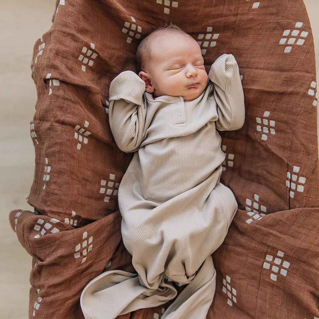 Ribbed Organic Cotton Knot Gown