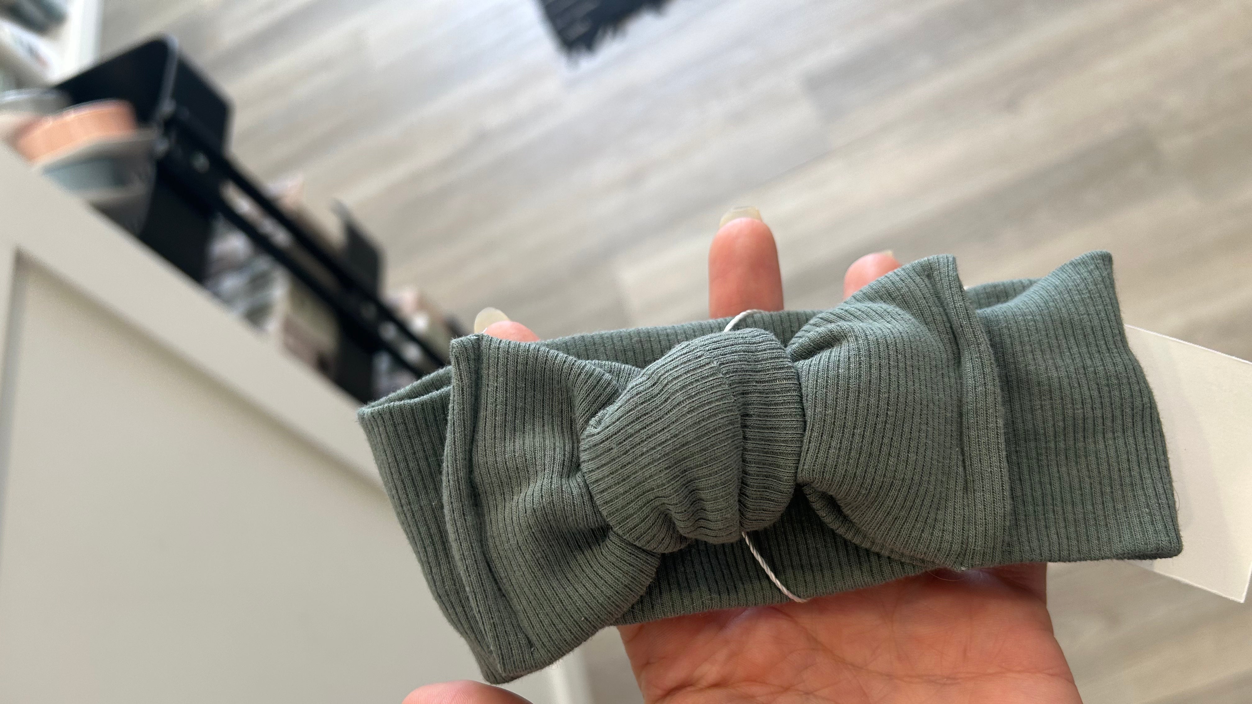 Peachy Bow Headwraps